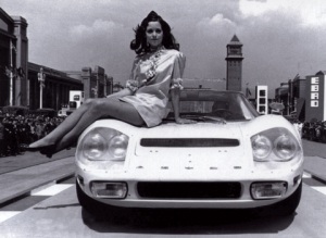 Presentación del Campeador en el Salón del Automóvil de Barcelona de 1967